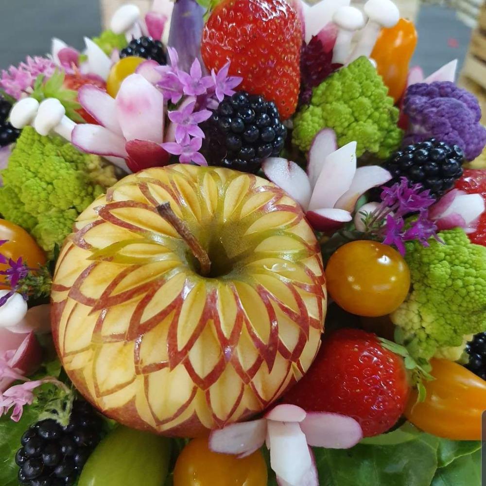 creation-corbeilles-de-fruits-et-plateaux-de-legume-en-Gironde-04
